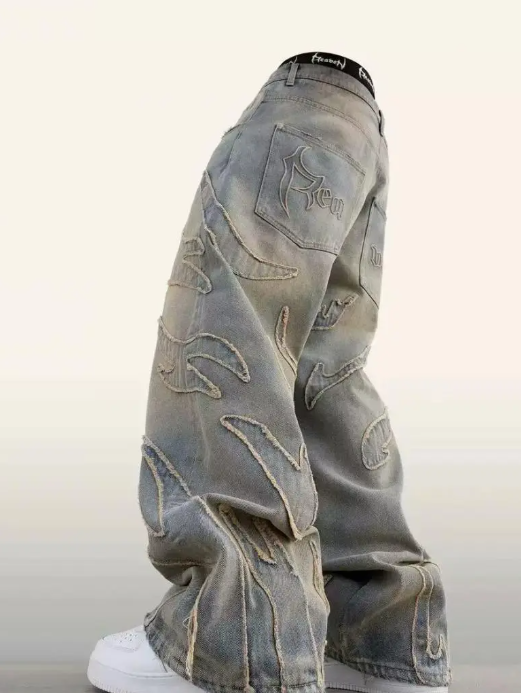 Ripped Jeans - FocusForge